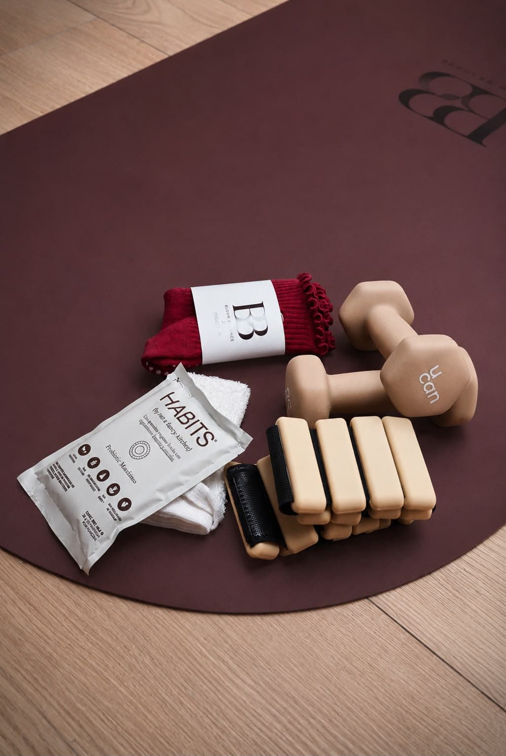 Tapete, calcetas y pesas de Bloom Balance